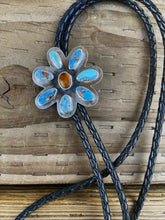 Load image into Gallery viewer, Bloom Bolo