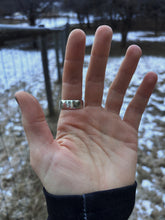 Load image into Gallery viewer, Goldfill Fish Size 9