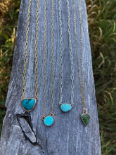 Load image into Gallery viewer, Turquoise & Gold Pebble Necklace