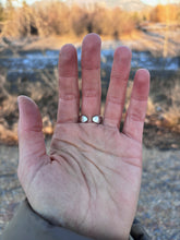 Load image into Gallery viewer, Silver Heart Size Size 6.25