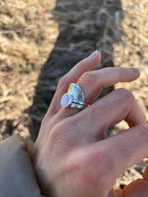 Load image into Gallery viewer, Shield Ring Size 7