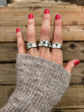 Load image into Gallery viewer, 4 mm Sapphire #3 for Crown of the Continent Rings
