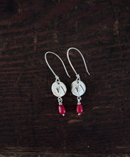 Load image into Gallery viewer, Mountainscape Dangles - Coral
