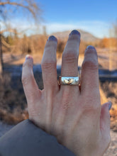 Load image into Gallery viewer, Goldfill Heart Size 7.75
