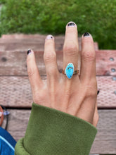Load image into Gallery viewer, Golden Hills Ring Size 7
