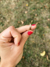Load image into Gallery viewer, Medium Goldfill Ring Size 6
